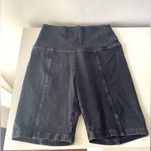 Aerie OFFLINE high rise bike short